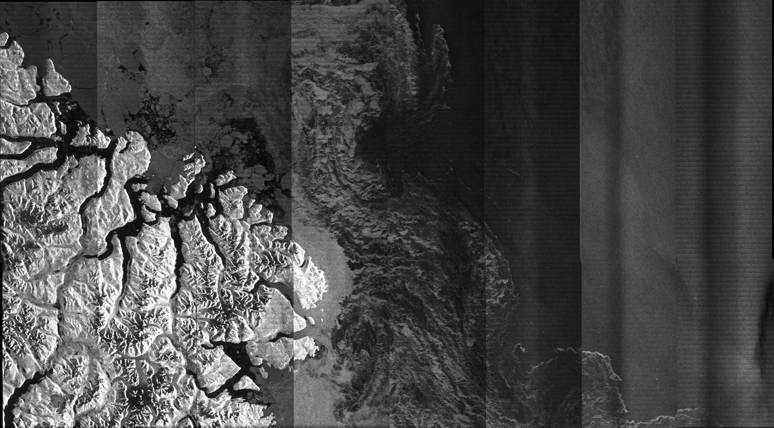 Nouvelle image de la MCR de l’île de Baffin. Les bandes verticales apparaissant sur l’image sont dues au fait que cette image n’a pas encore fait l’objet du traitement final. RADARSAT est une marque de commerce officielle de l’Agence spatiale canadienne. (Tous droits réservés. Gouvernement du Canada 2019.)